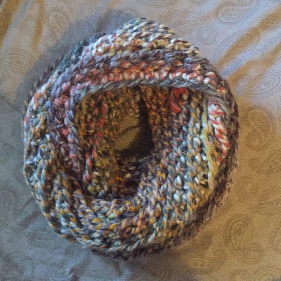 Infinity Scarf - Picture 3 of 3